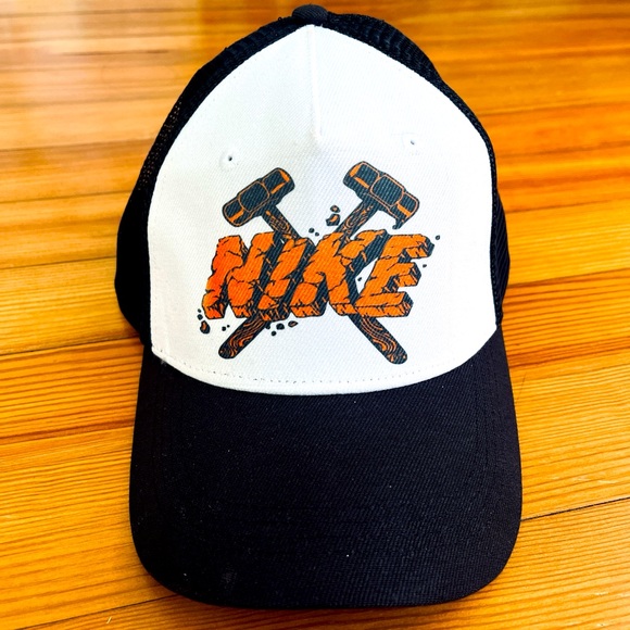 Black and white Nike Hammers baseball cap - Picture 1 of 3
